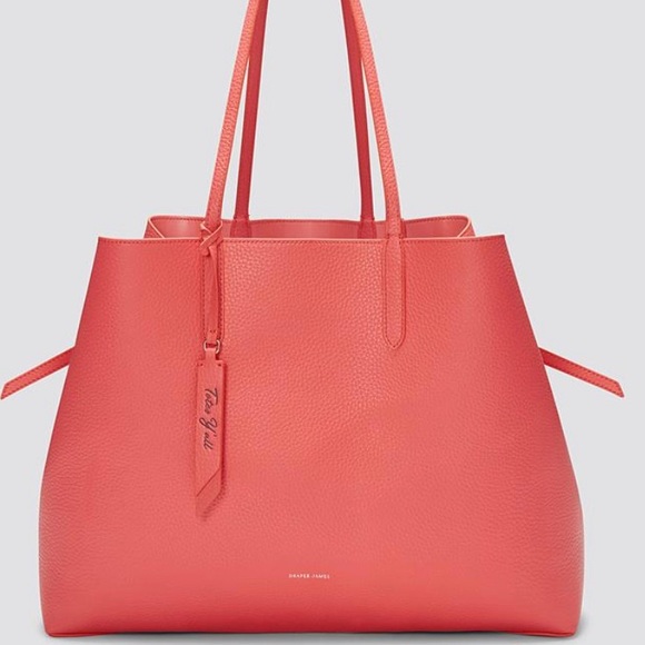 Draper James Handbags - NWT Draper James Leather Reversible Tote